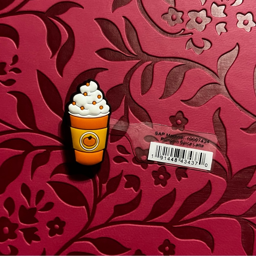 Authentic Crocs Jibbitz • Pumpkin Spice Latte